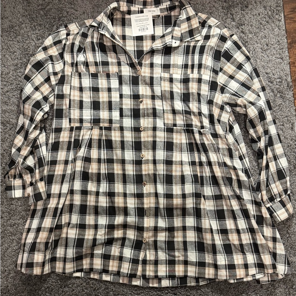 Cierra Flannel Long Sleeve Dress Size Small. New With Tags